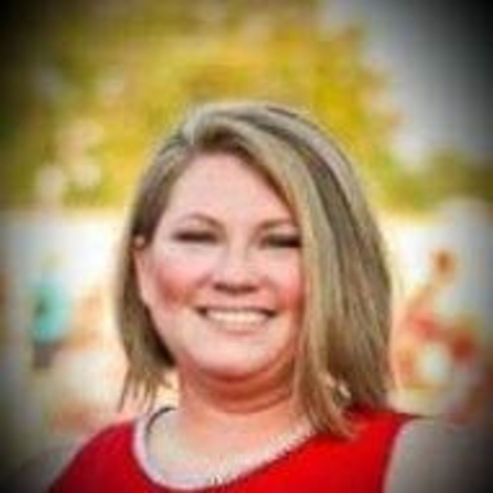 Meet your Posher, Suzanne